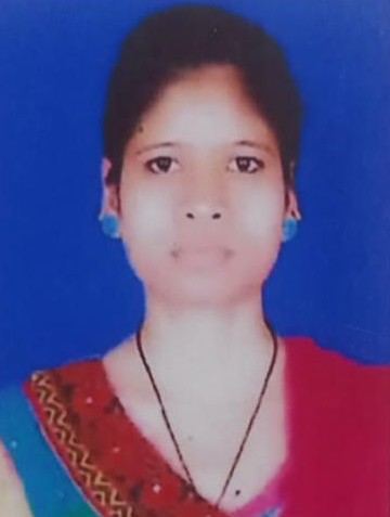 Poonam Seniya